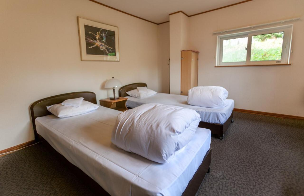 Niseko Ski Lodge - Higashiyama ภายนอก รูปภาพ