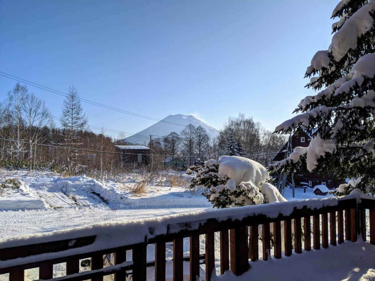 Niseko Ski Lodge - Higashiyama ภายนอก รูปภาพ